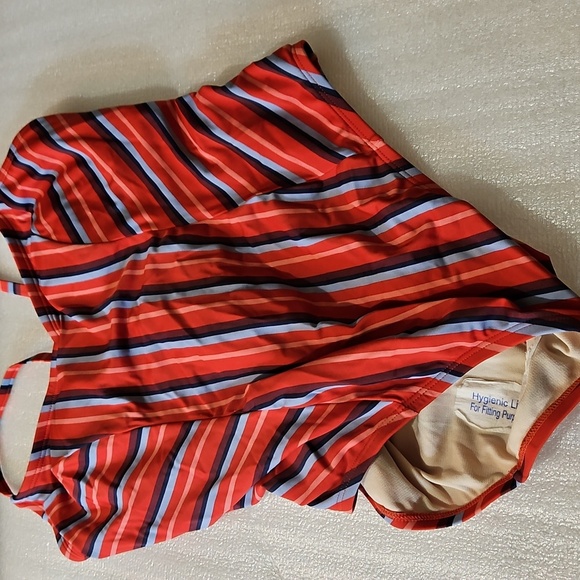 Kona Sol Red & Blue Striped One Piece Swimsuit Size Large - Picture 9 of 11